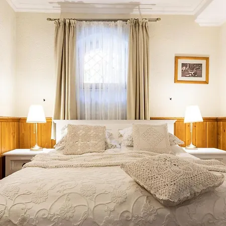 Willa Apart ホームステイ ザコパネ